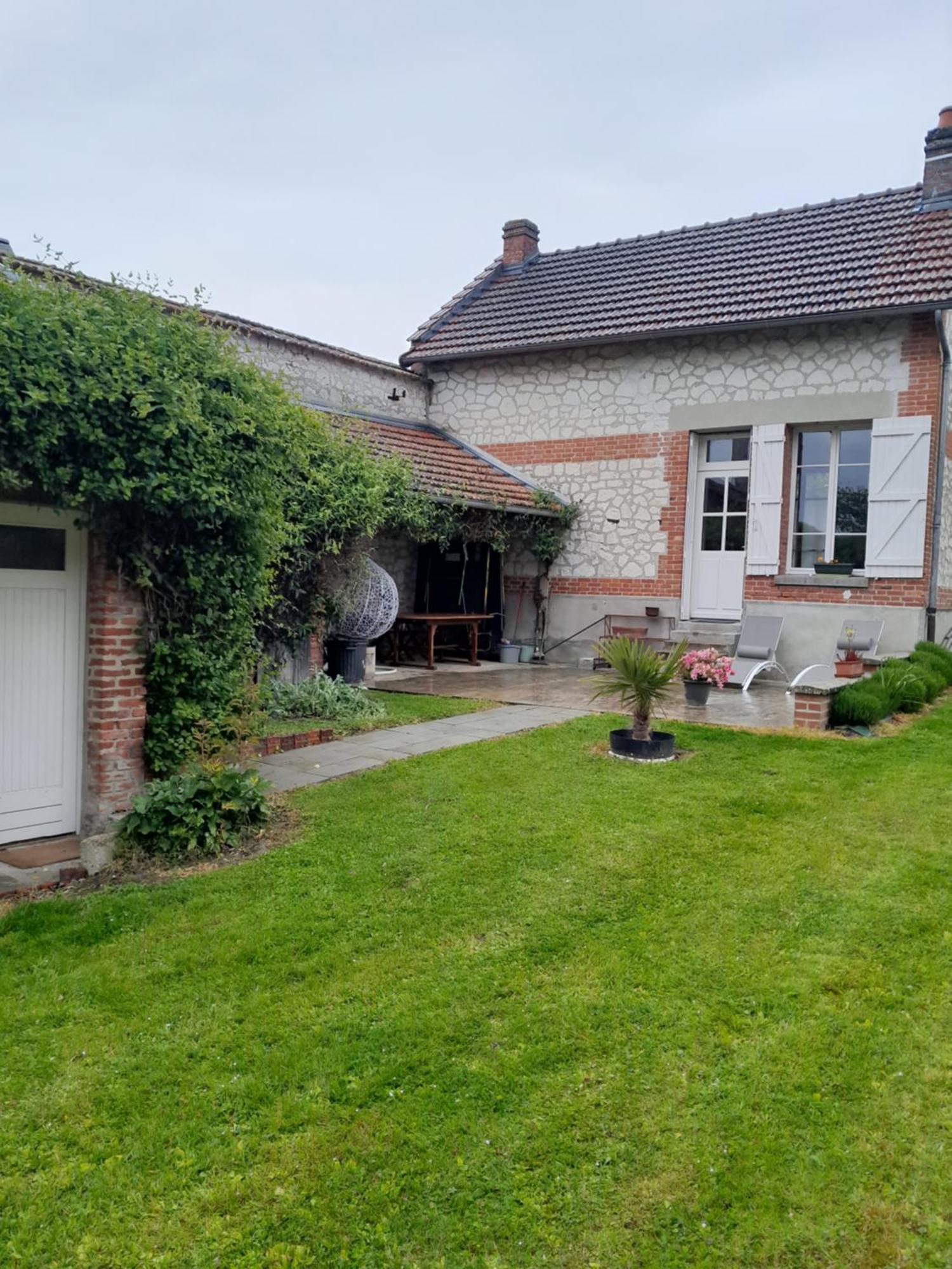 Gite, Maison A La Campagne Ardennes, Aisne,Marne Le Thour Exterior foto